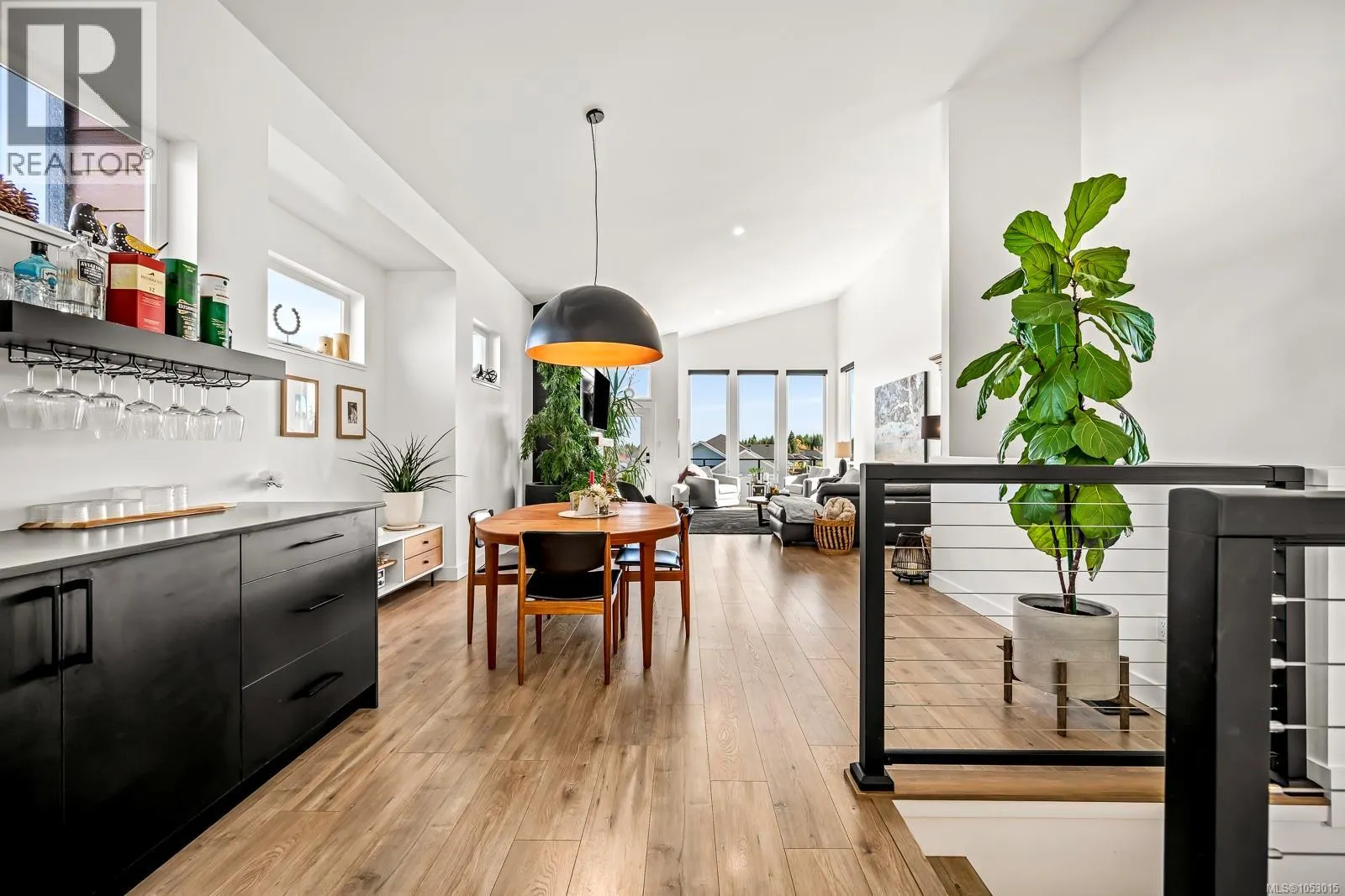 3376 Eagleview Cres