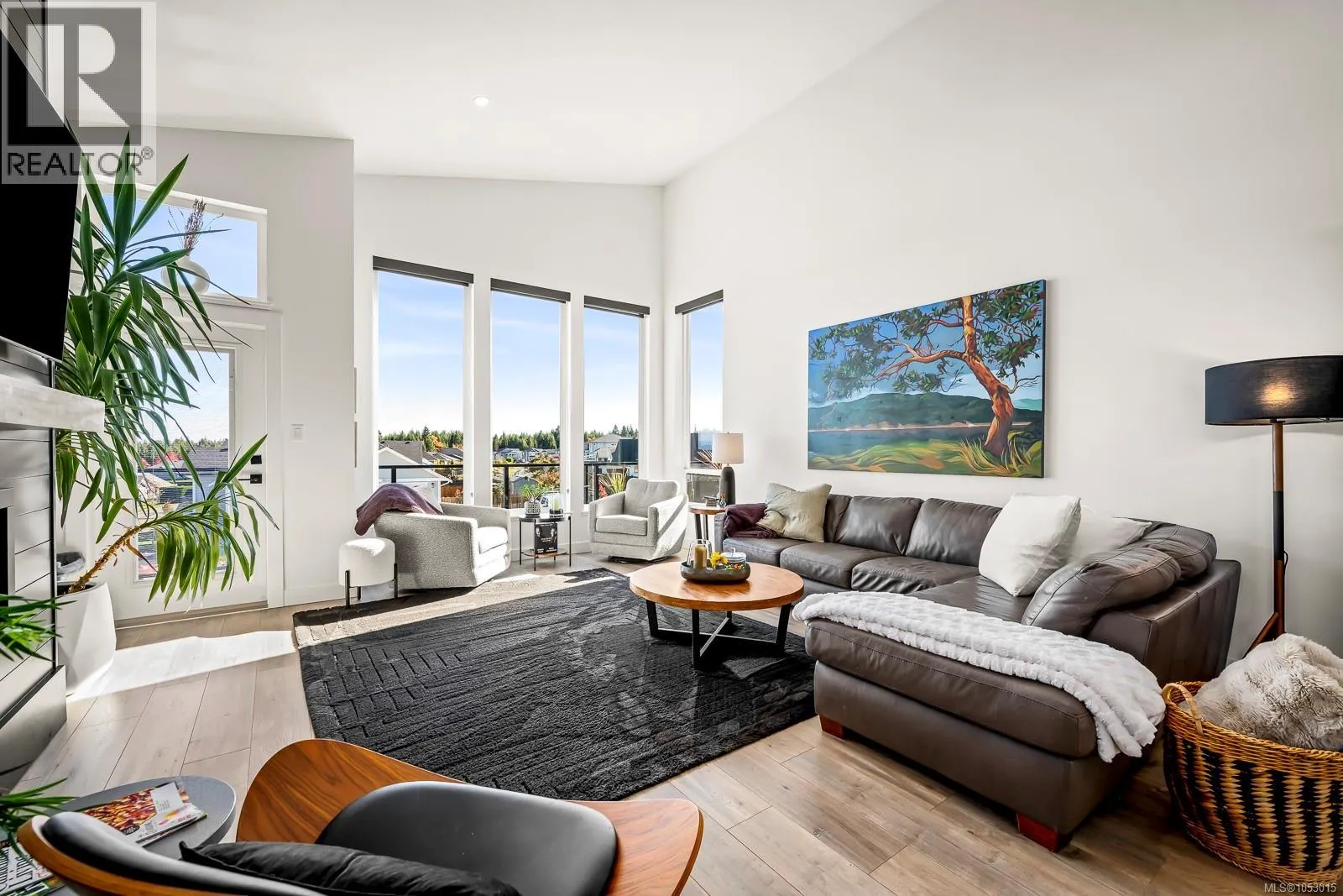 3376 Eagleview Cres