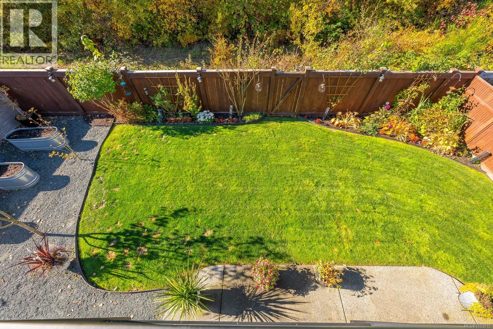 3376 Eagleview Cres