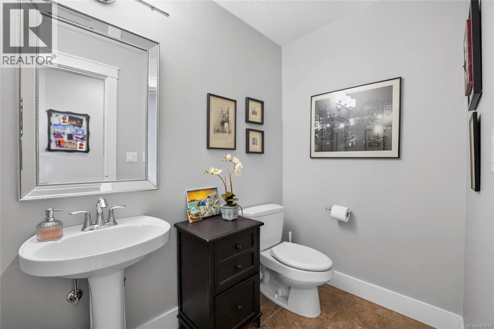 294 Crabapple Cres
