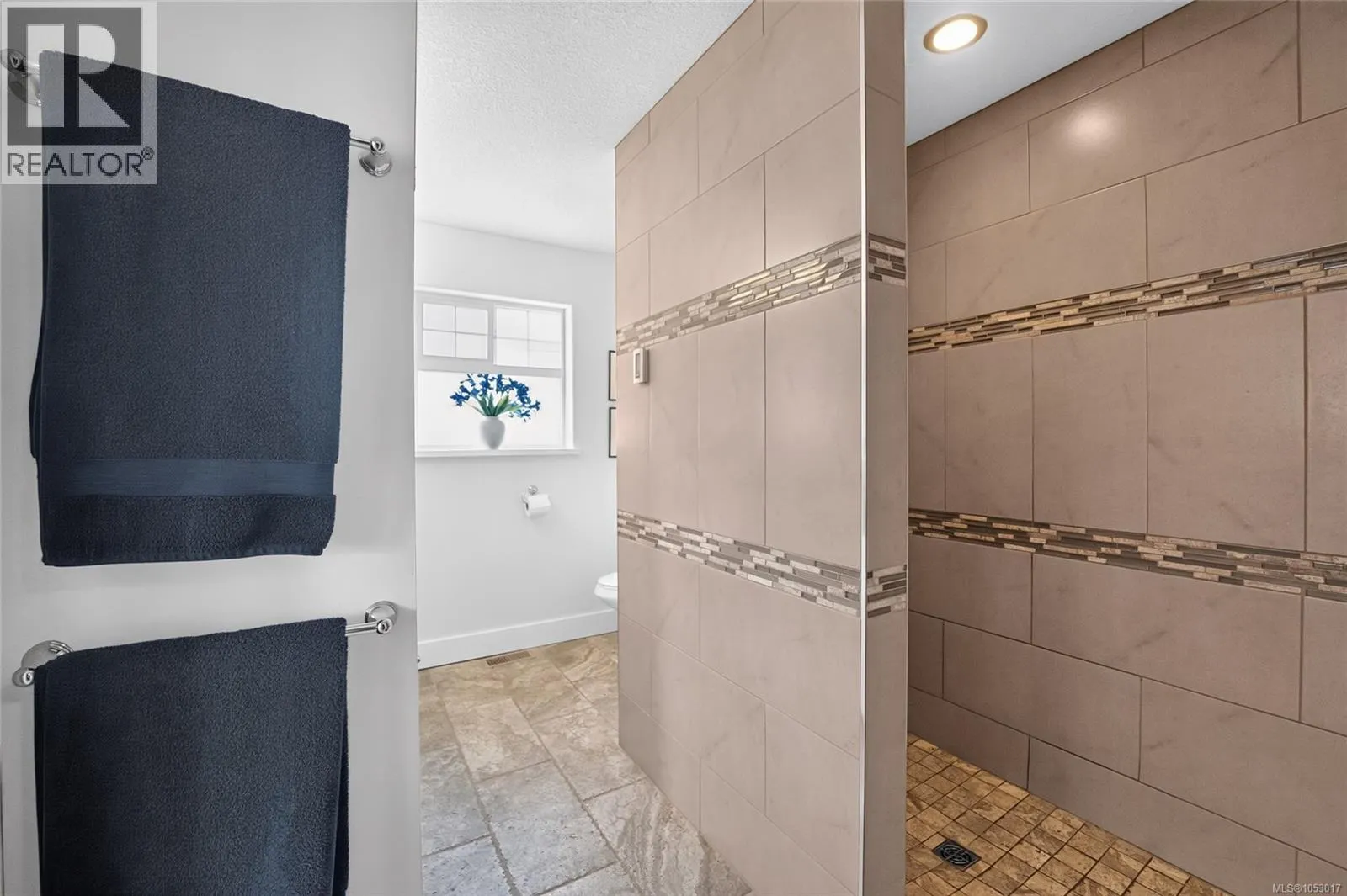 294 Crabapple Cres