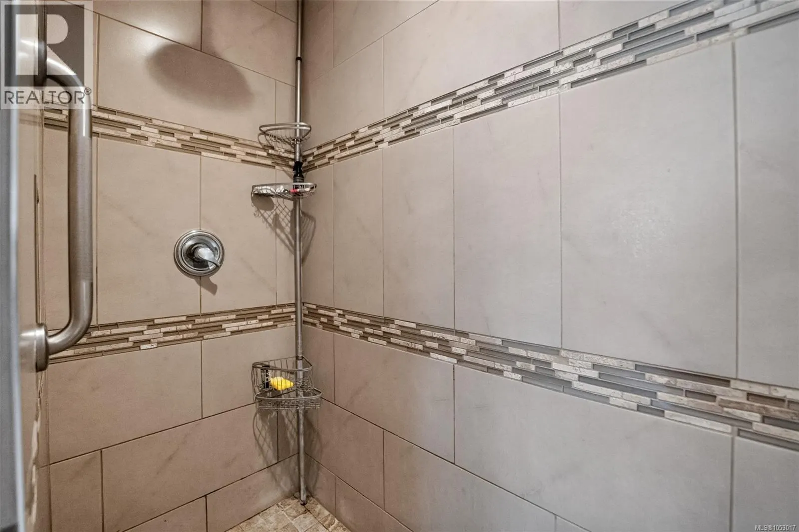 294 Crabapple Cres