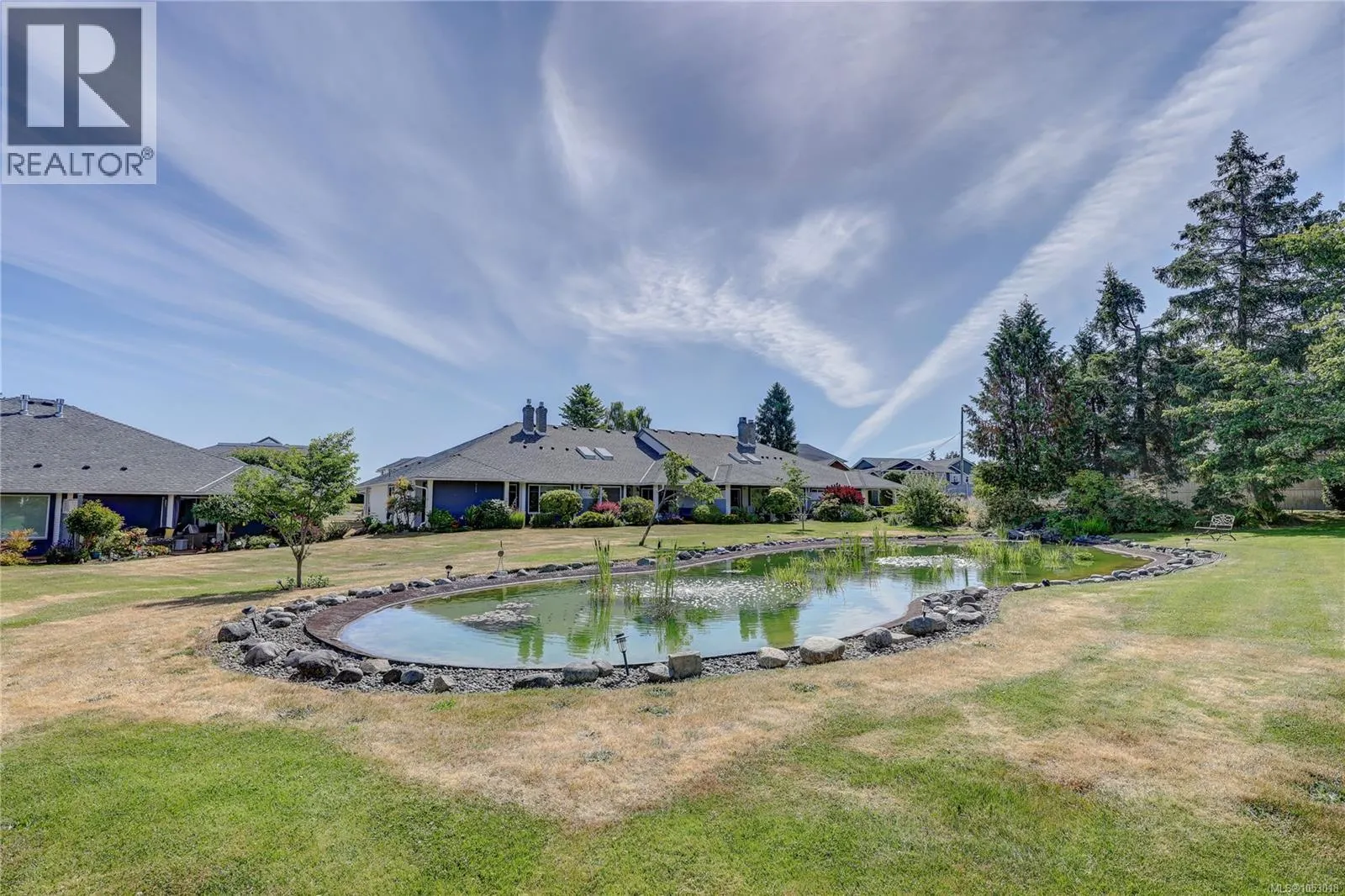 201 330 Dogwood St