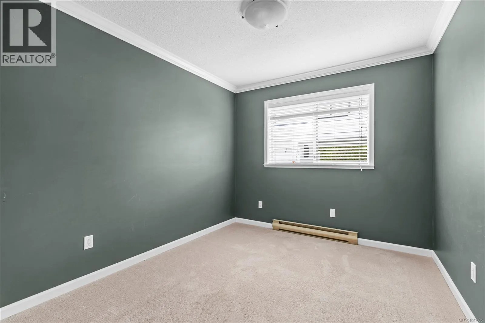 823 Yambury Rd