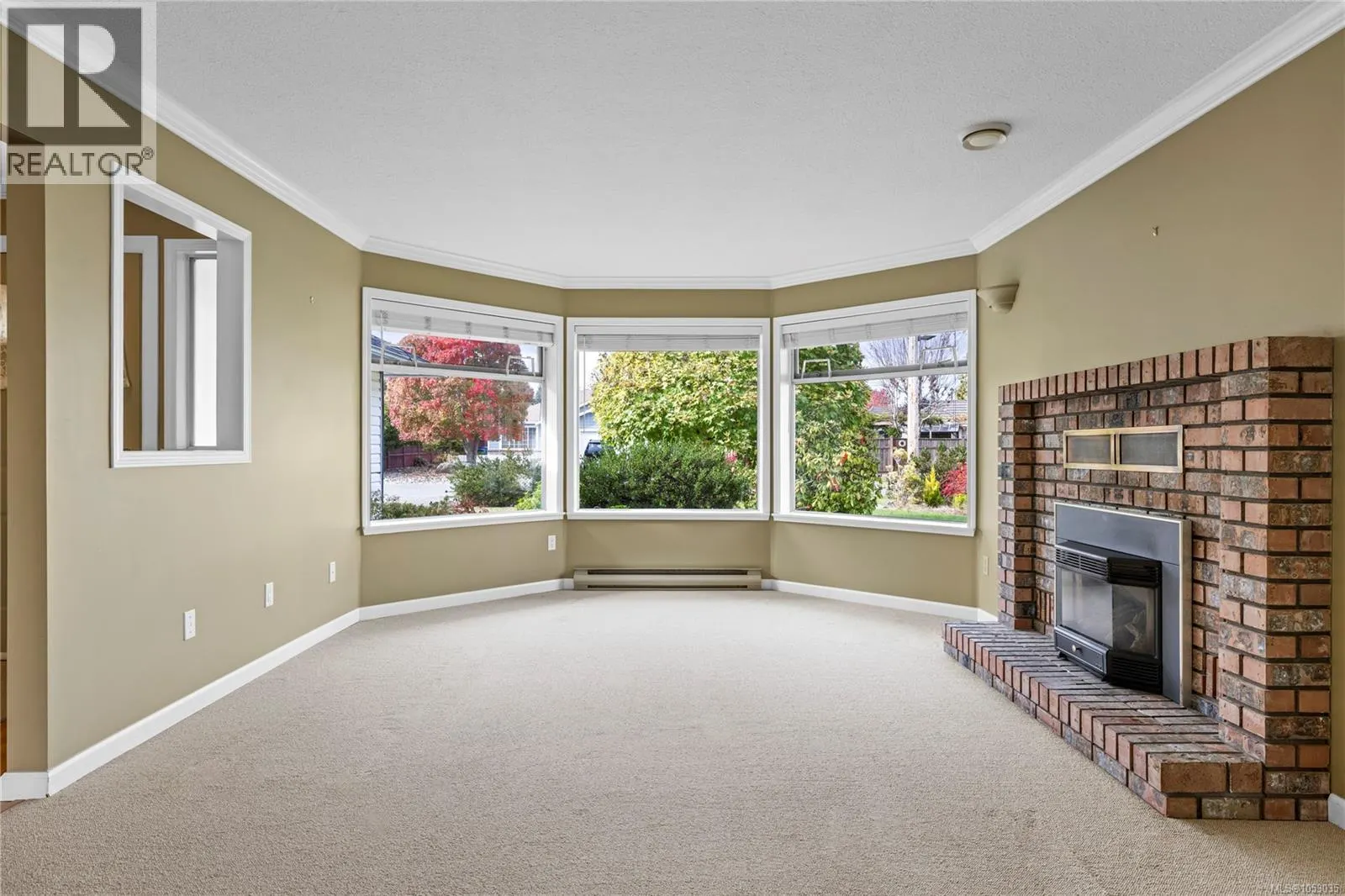 823 Yambury Rd