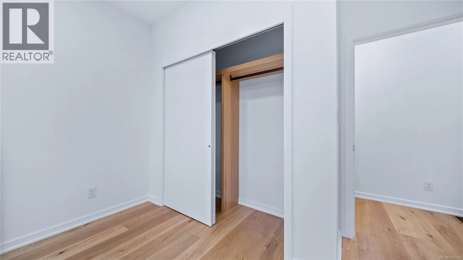 3700 Kootenay Pl