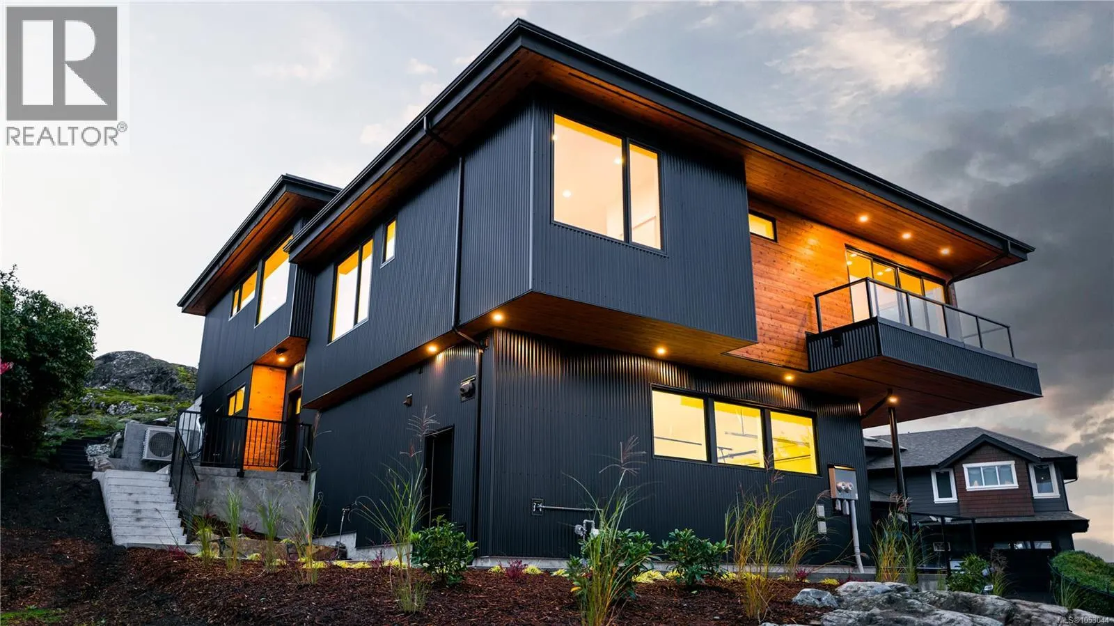 3700 Kootenay Pl
