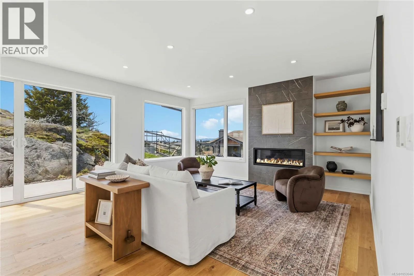 3700 Kootenay Pl