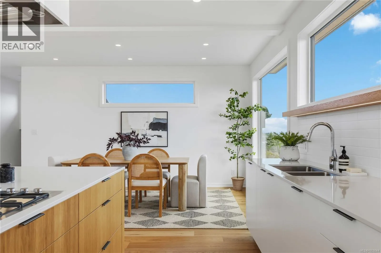 3700 Kootenay Pl