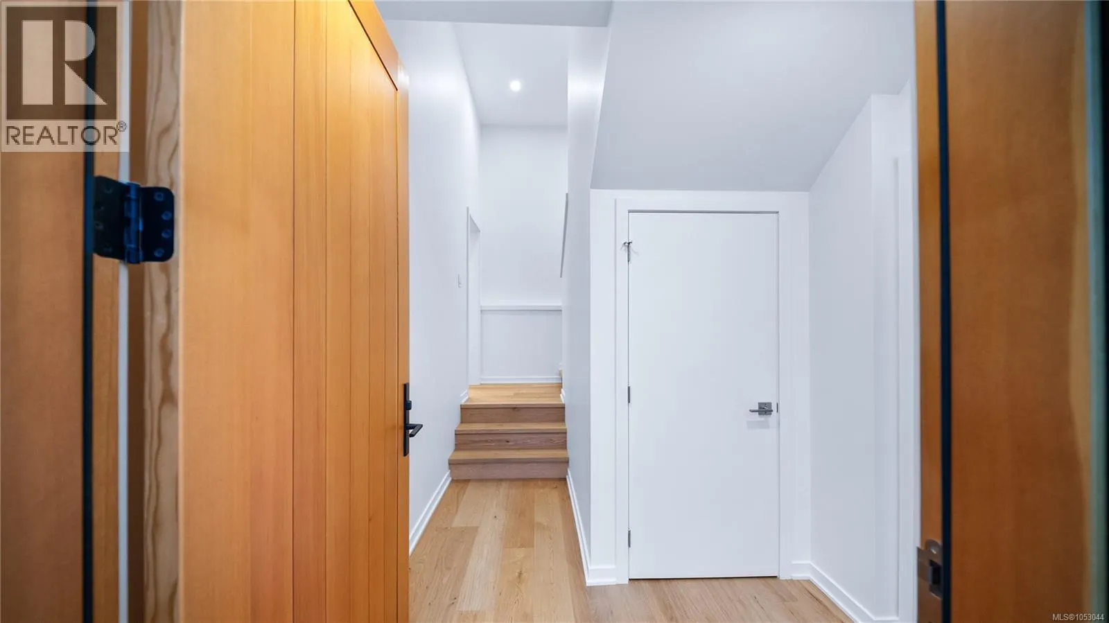 3700 Kootenay Pl
