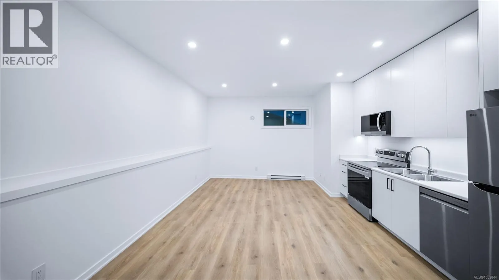 3700 Kootenay Pl