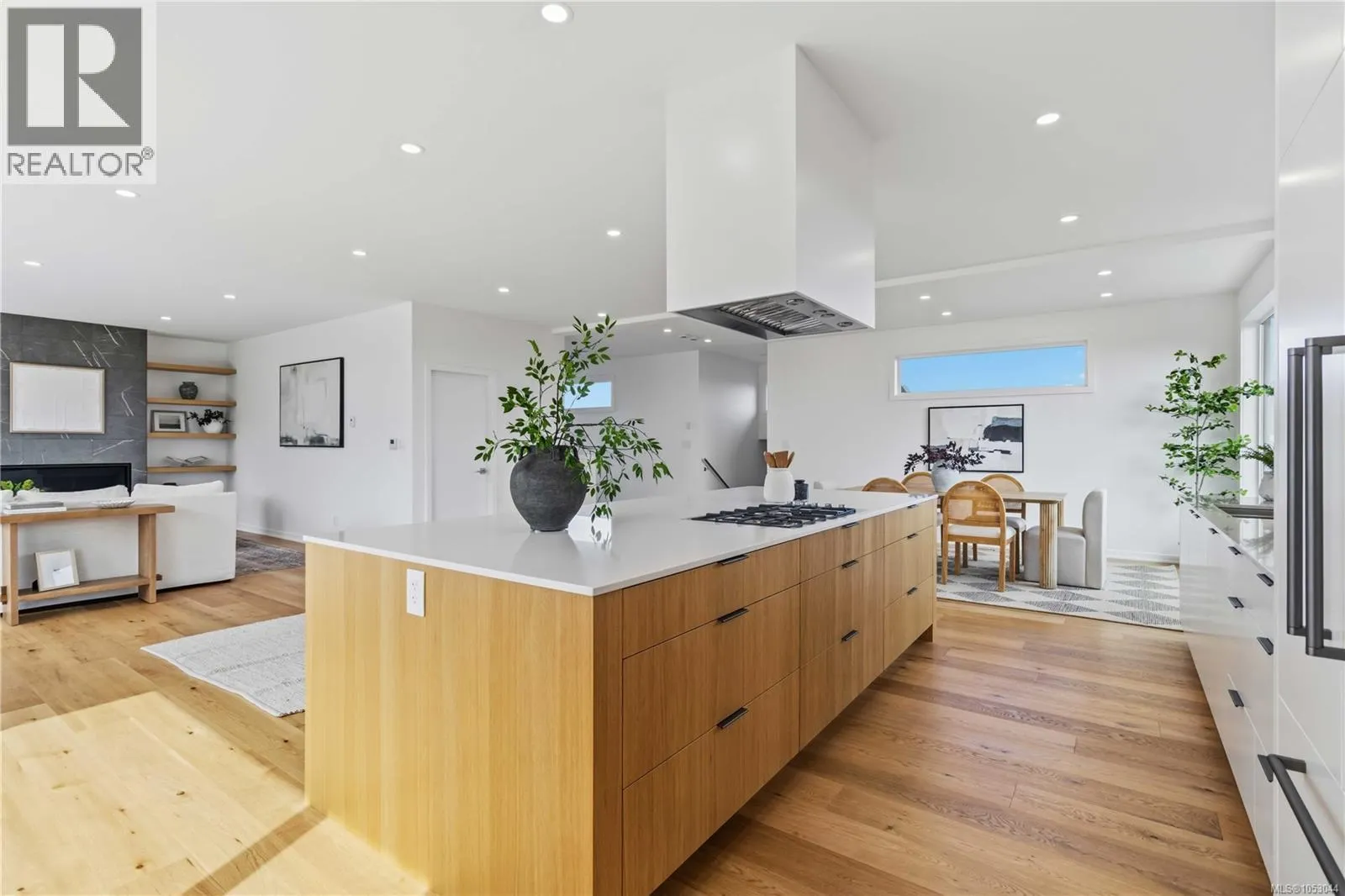 3700 Kootenay Pl