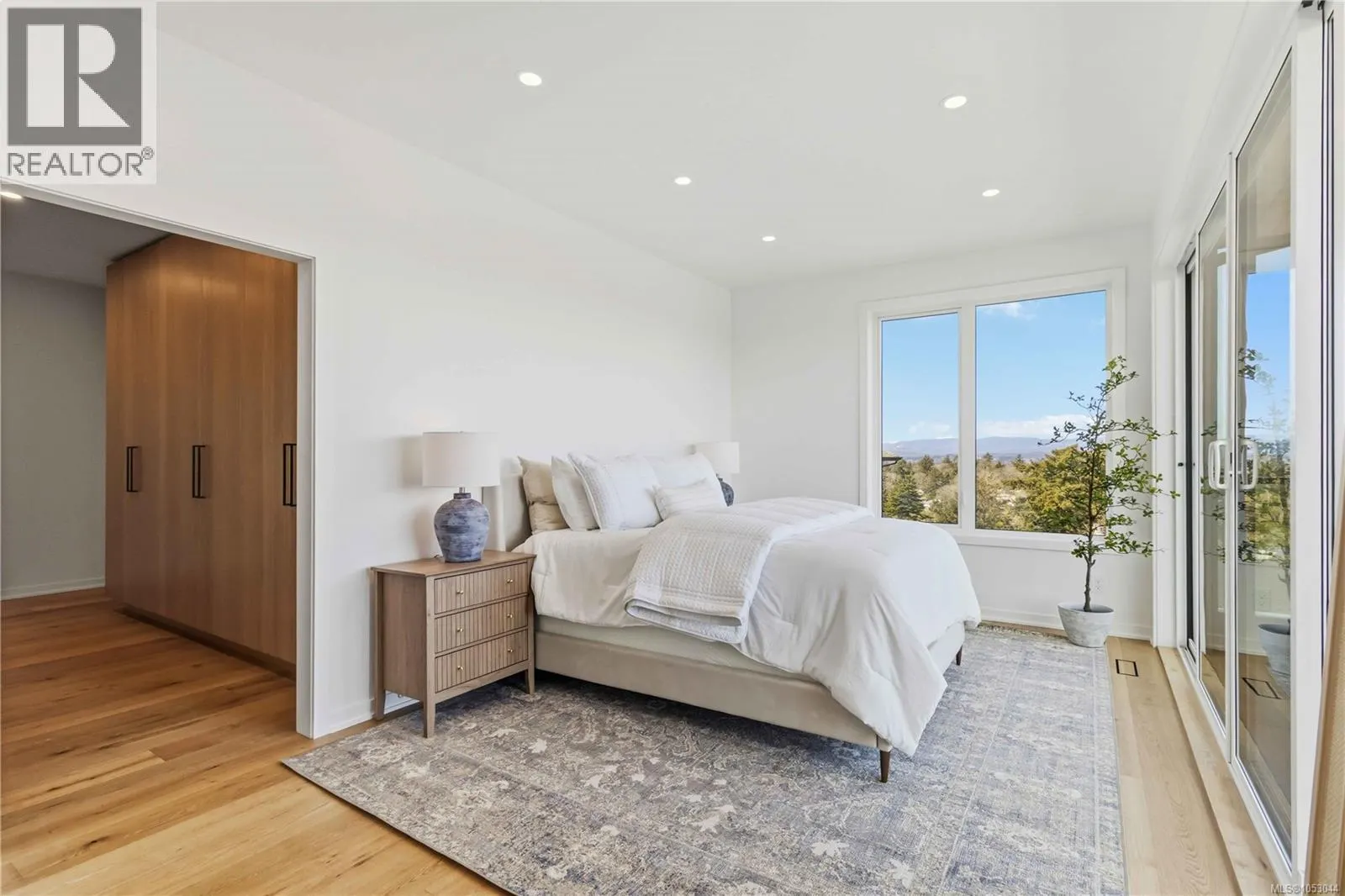 3700 Kootenay Pl