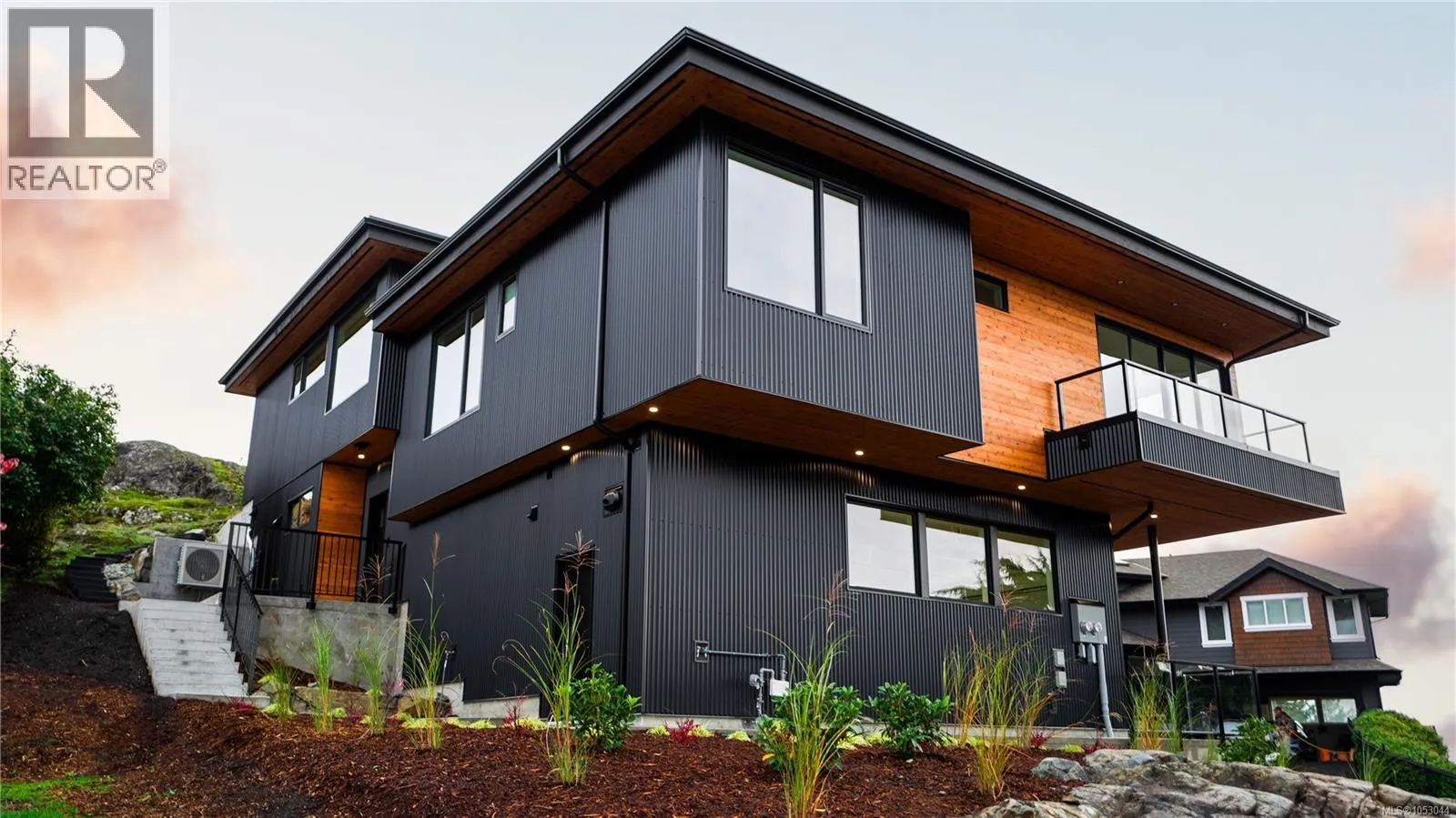 3700 Kootenay Pl