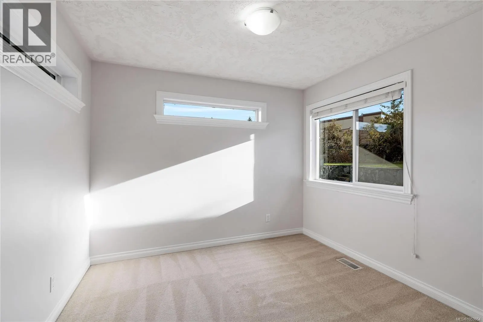 2426 Selwyn Rd