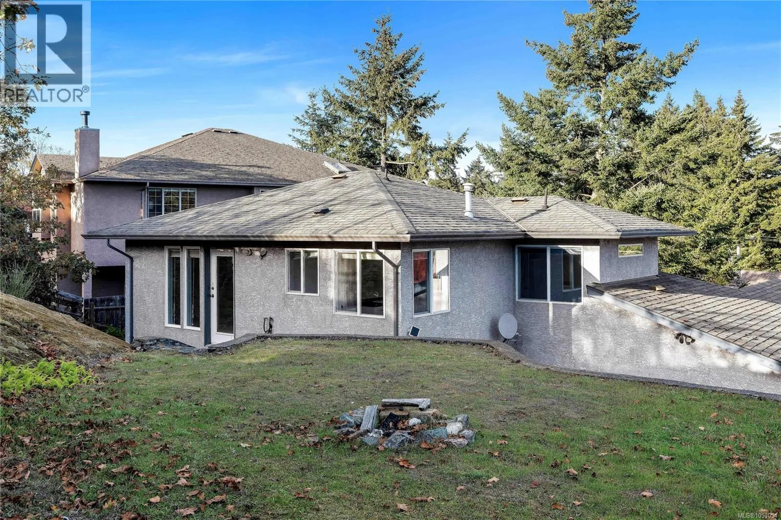 2426 Selwyn Rd