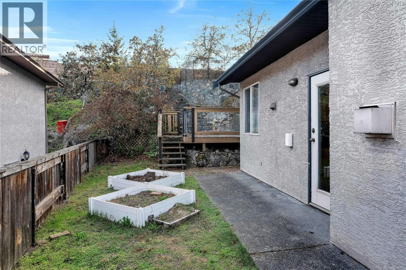 2426 Selwyn Rd