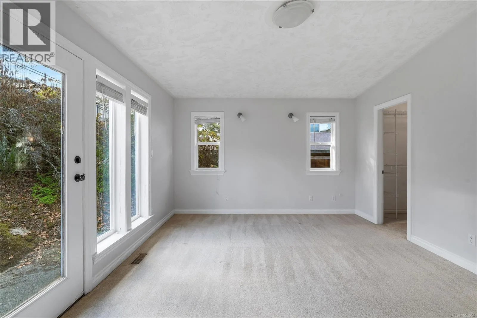 2426 Selwyn Rd