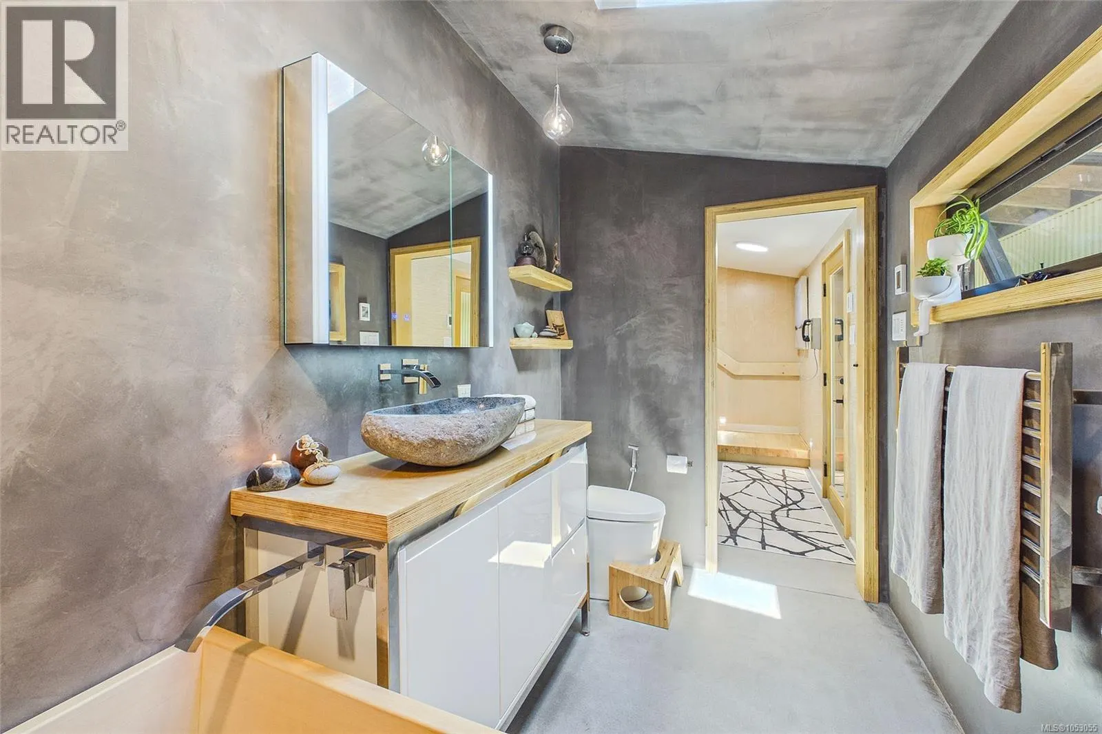 182 Colvilleton Trail