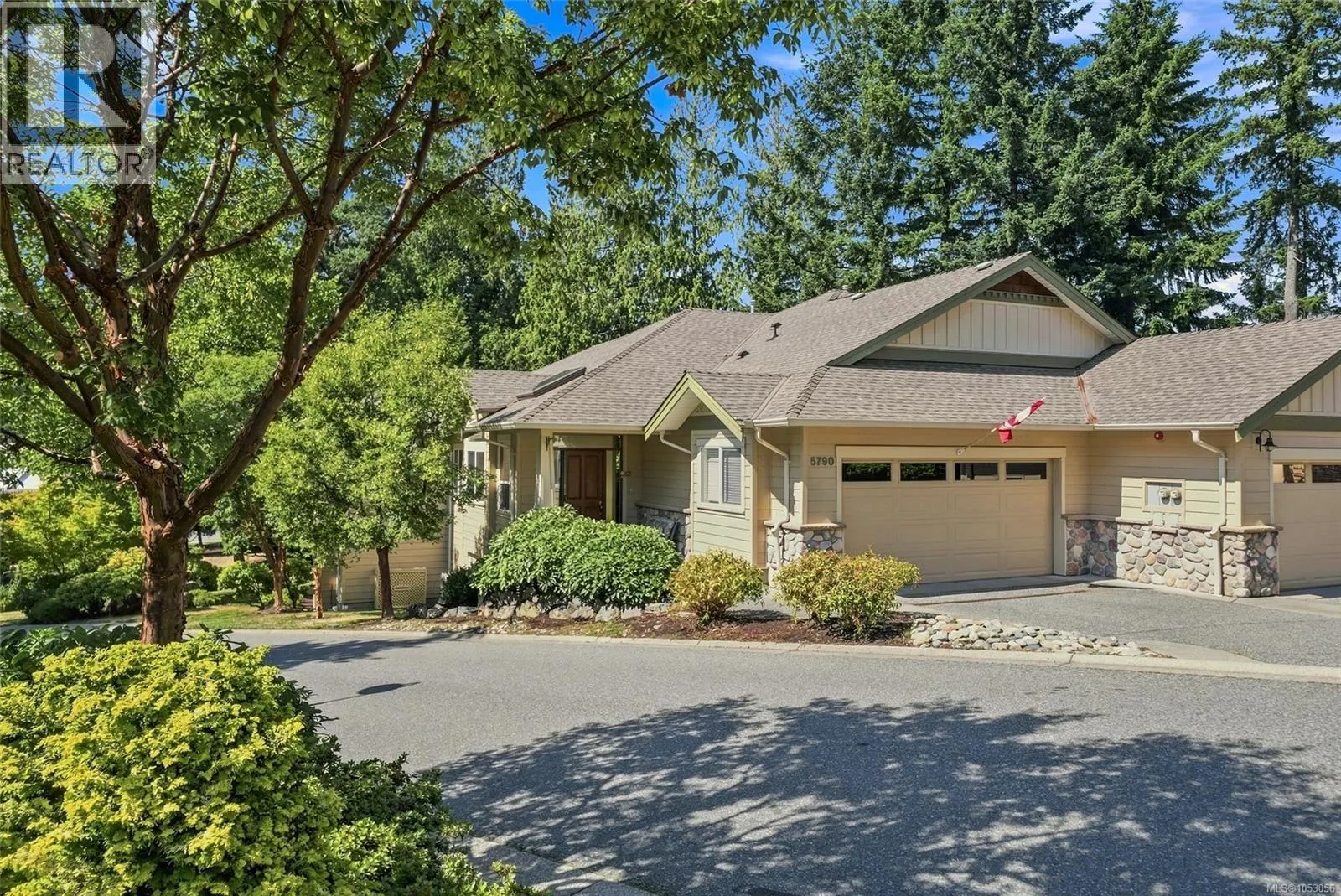 5790 Garnet Pl