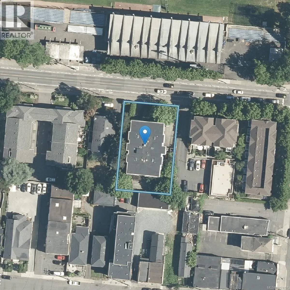 203 1039 Caledonia Ave
