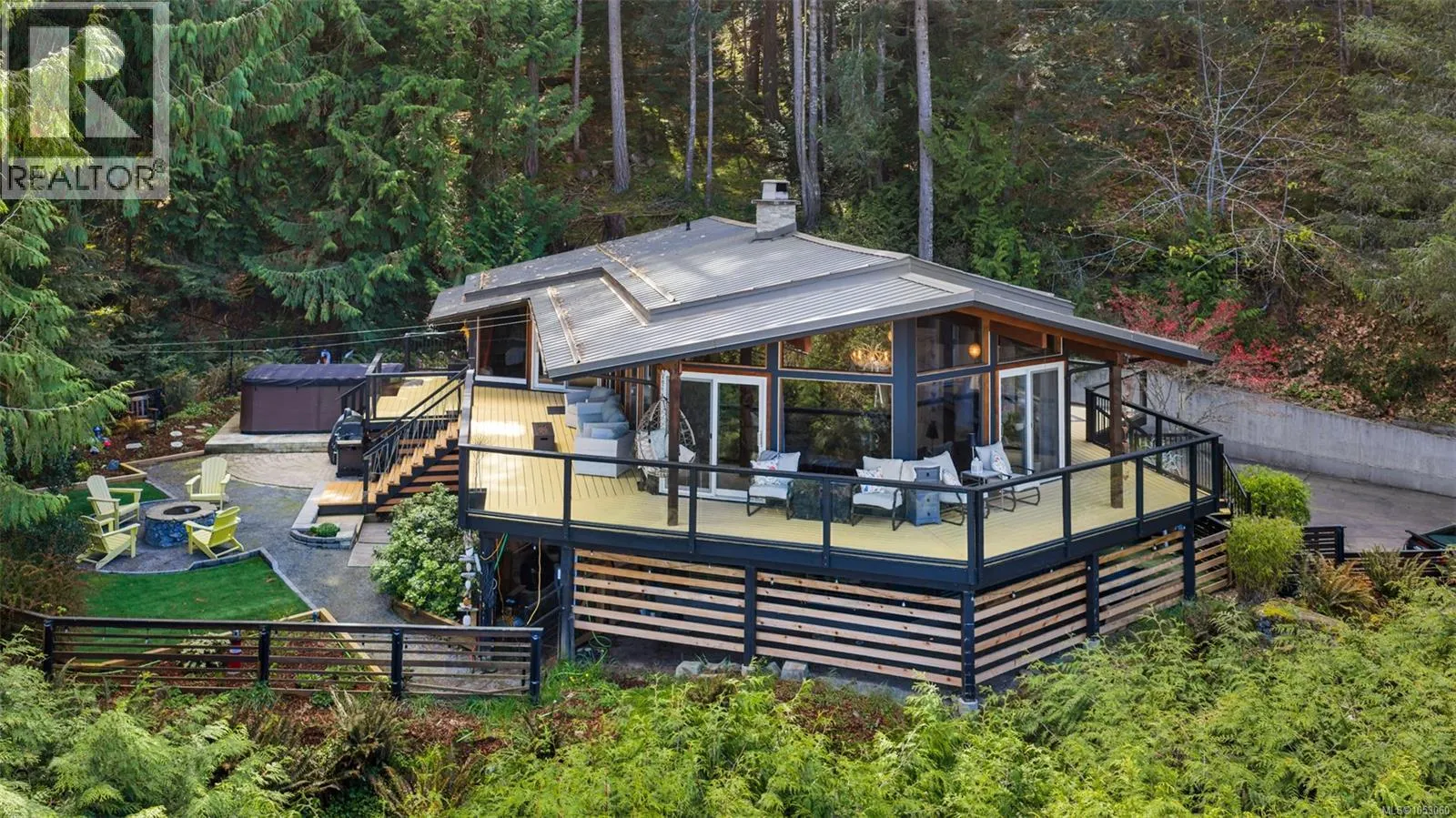 6156 Genoa Bay Rd