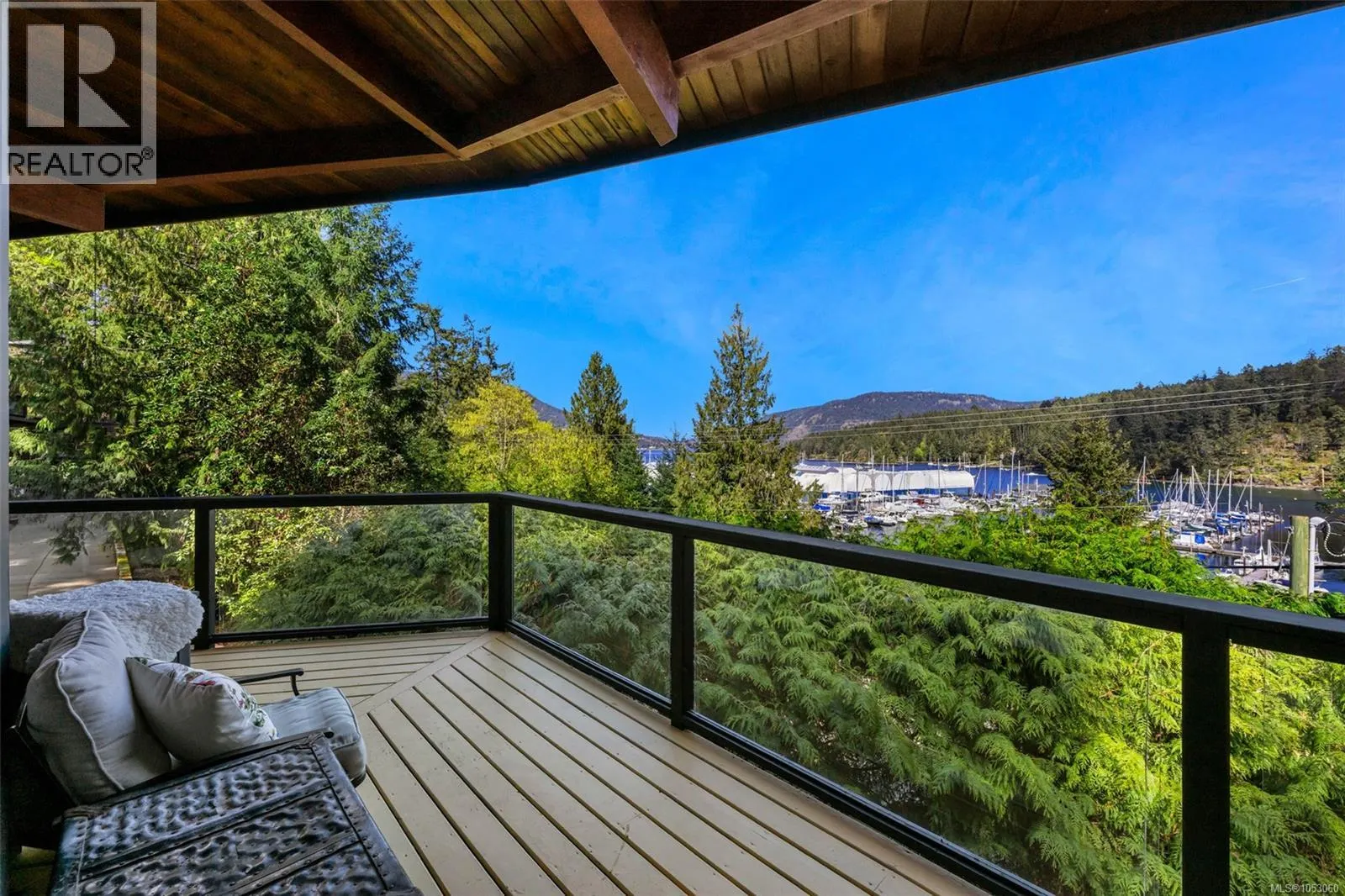 6156 Genoa Bay Rd