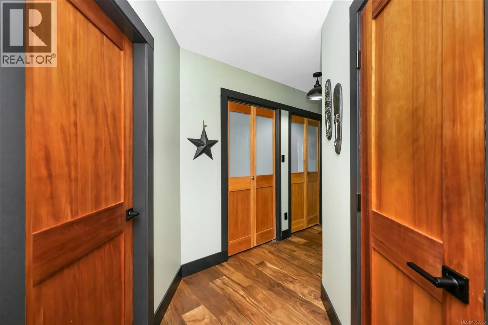 6156 Genoa Bay Rd