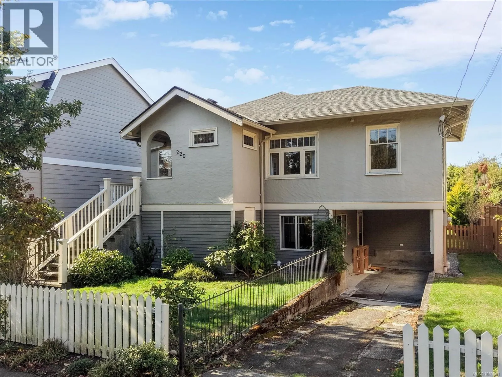 220 Irving Rd