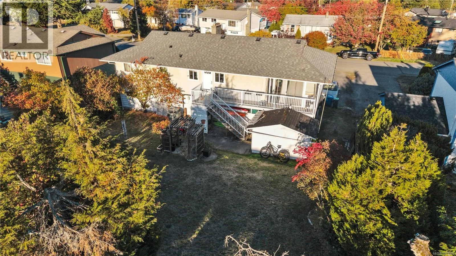 2935 Colwood Rd