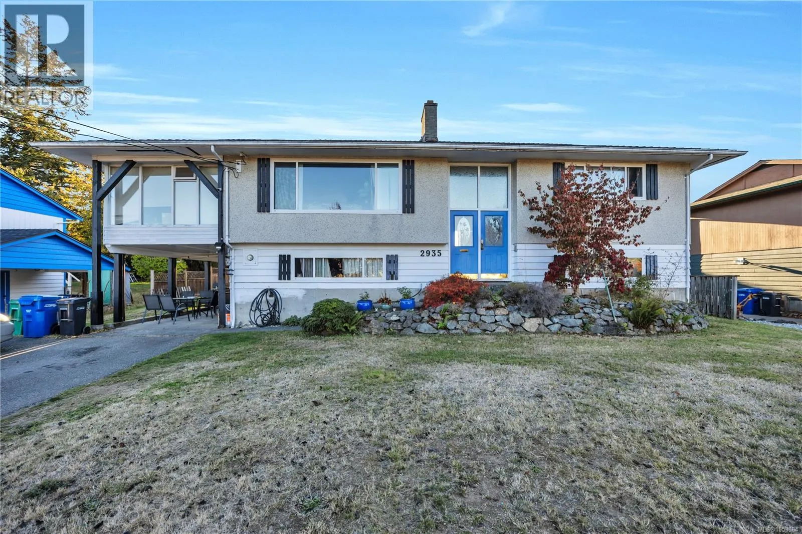 2935 Colwood Rd