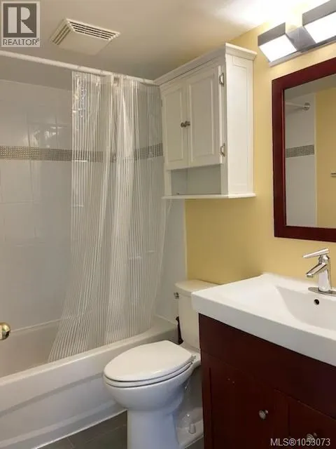 81 Logan Ave