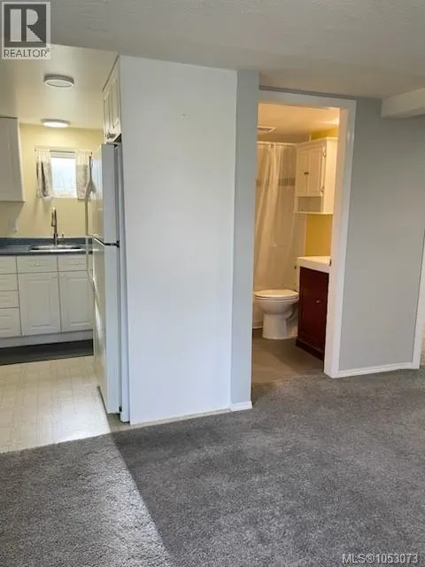 81 Logan Ave