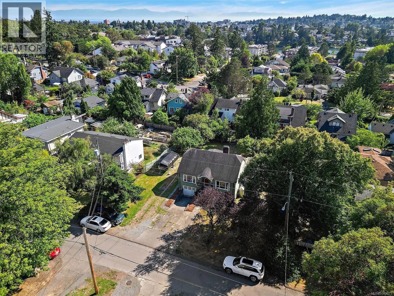 81 Logan Ave