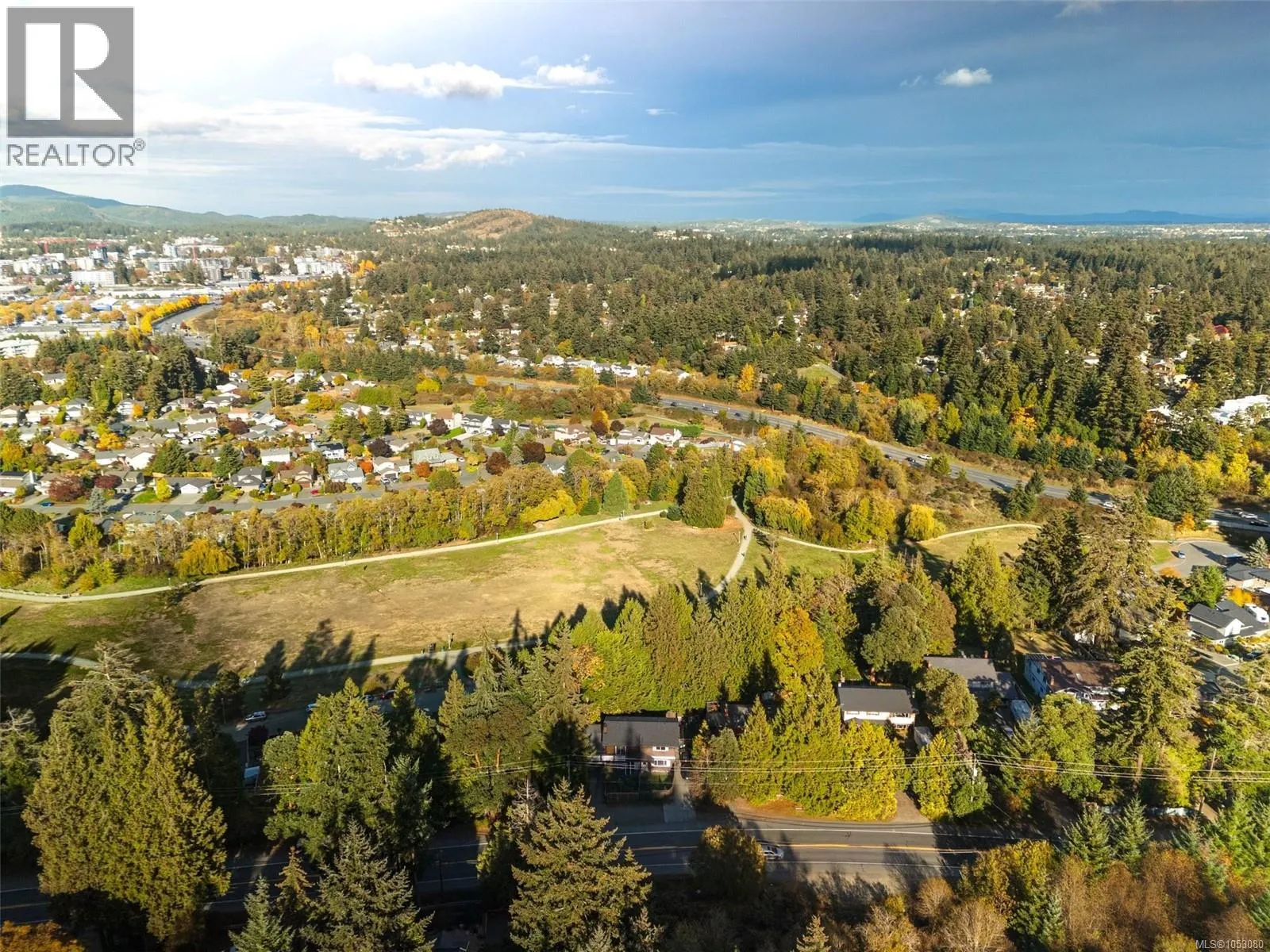 2454 Sooke Rd