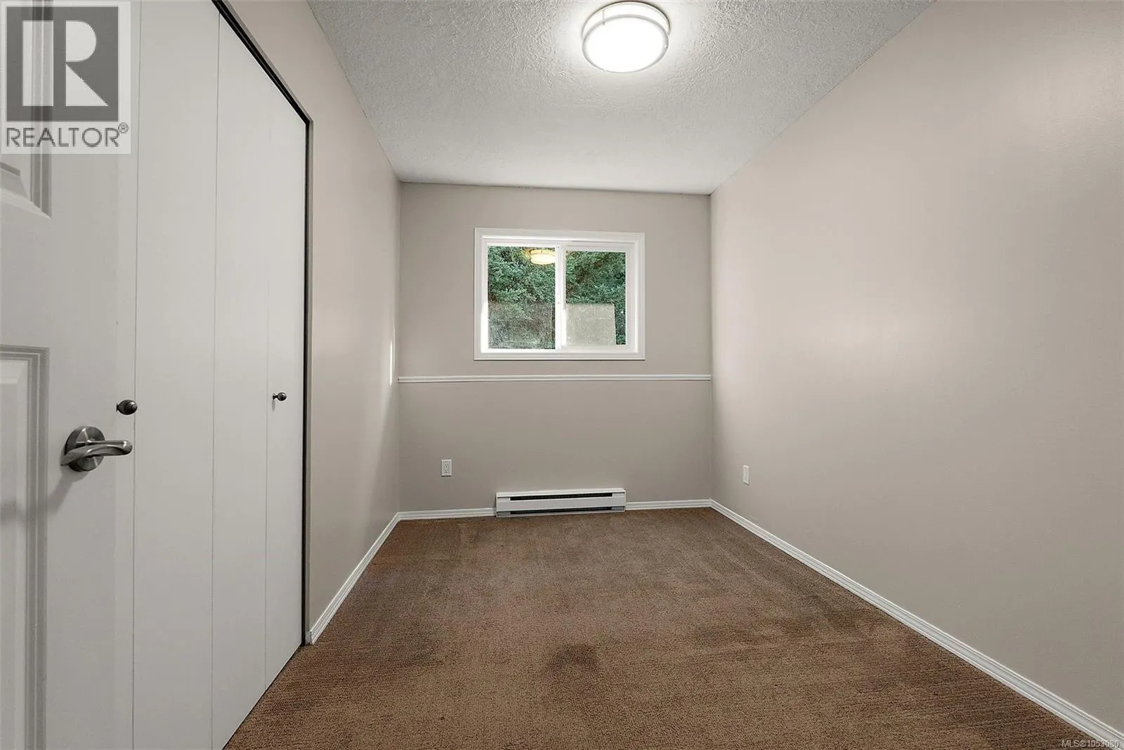 2454 Sooke Rd