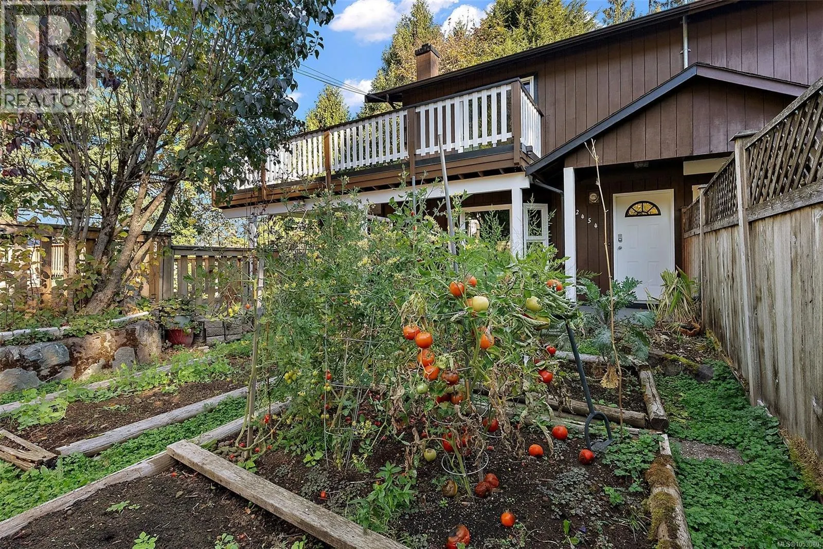 2454 Sooke Rd