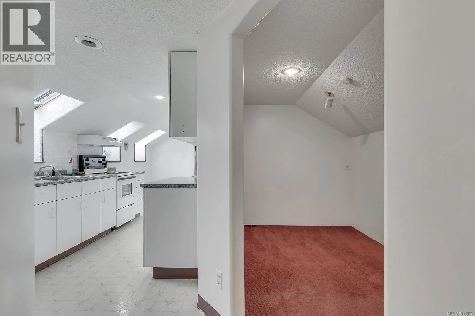 1470 Raines Rd