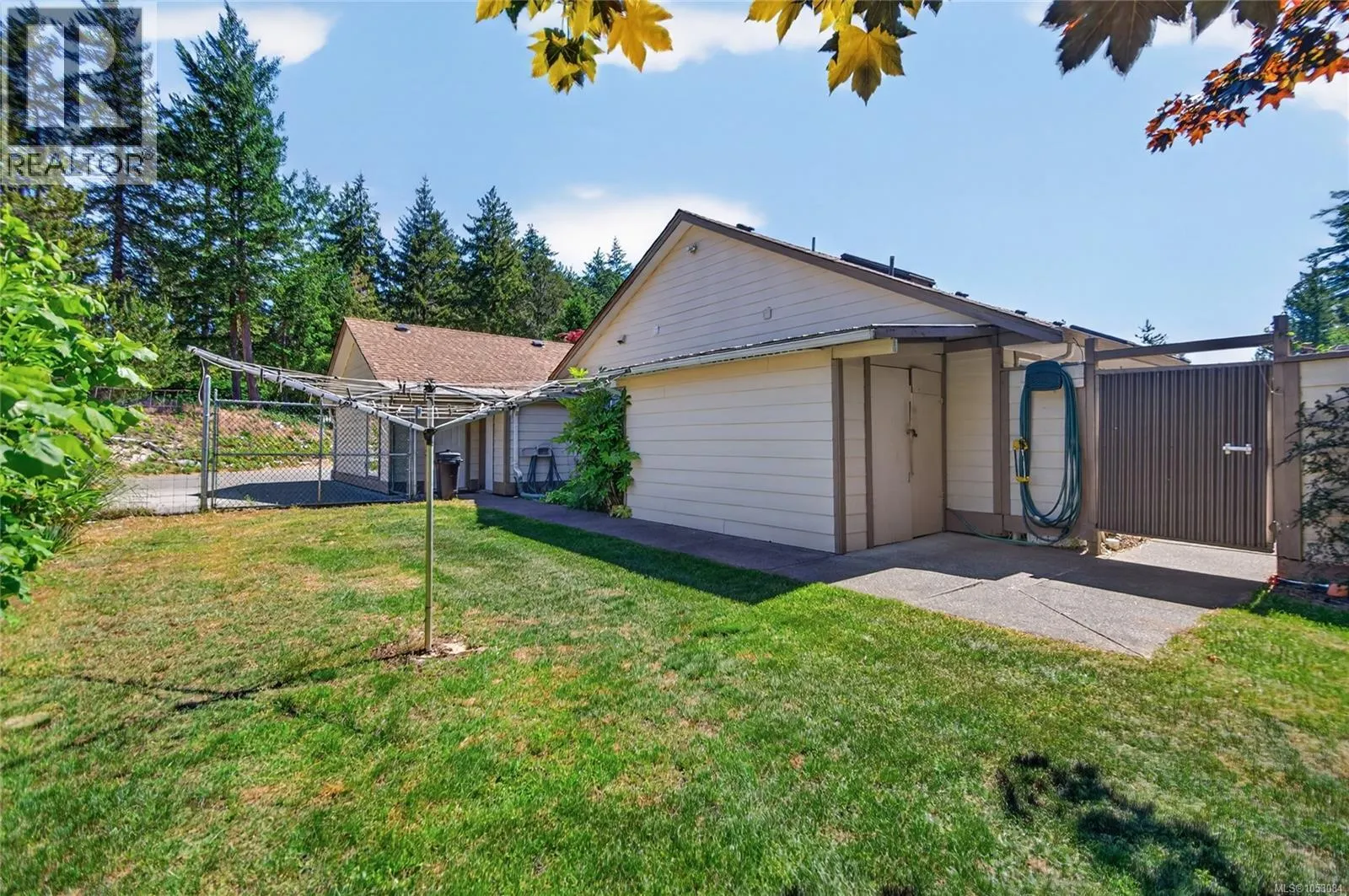 657 Sierra Pines Rd