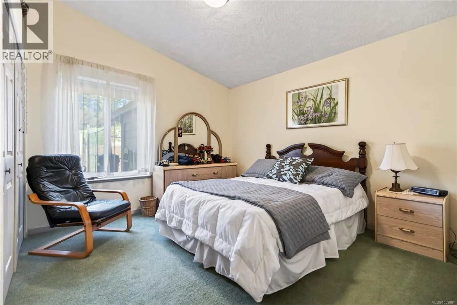657 Sierra Pines Rd