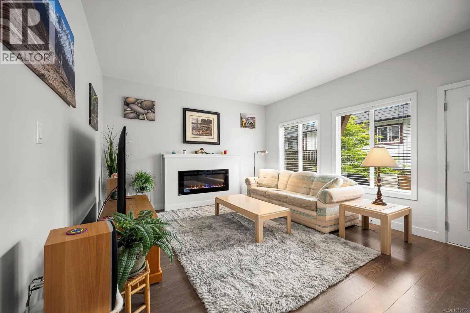 12 2109 13th St