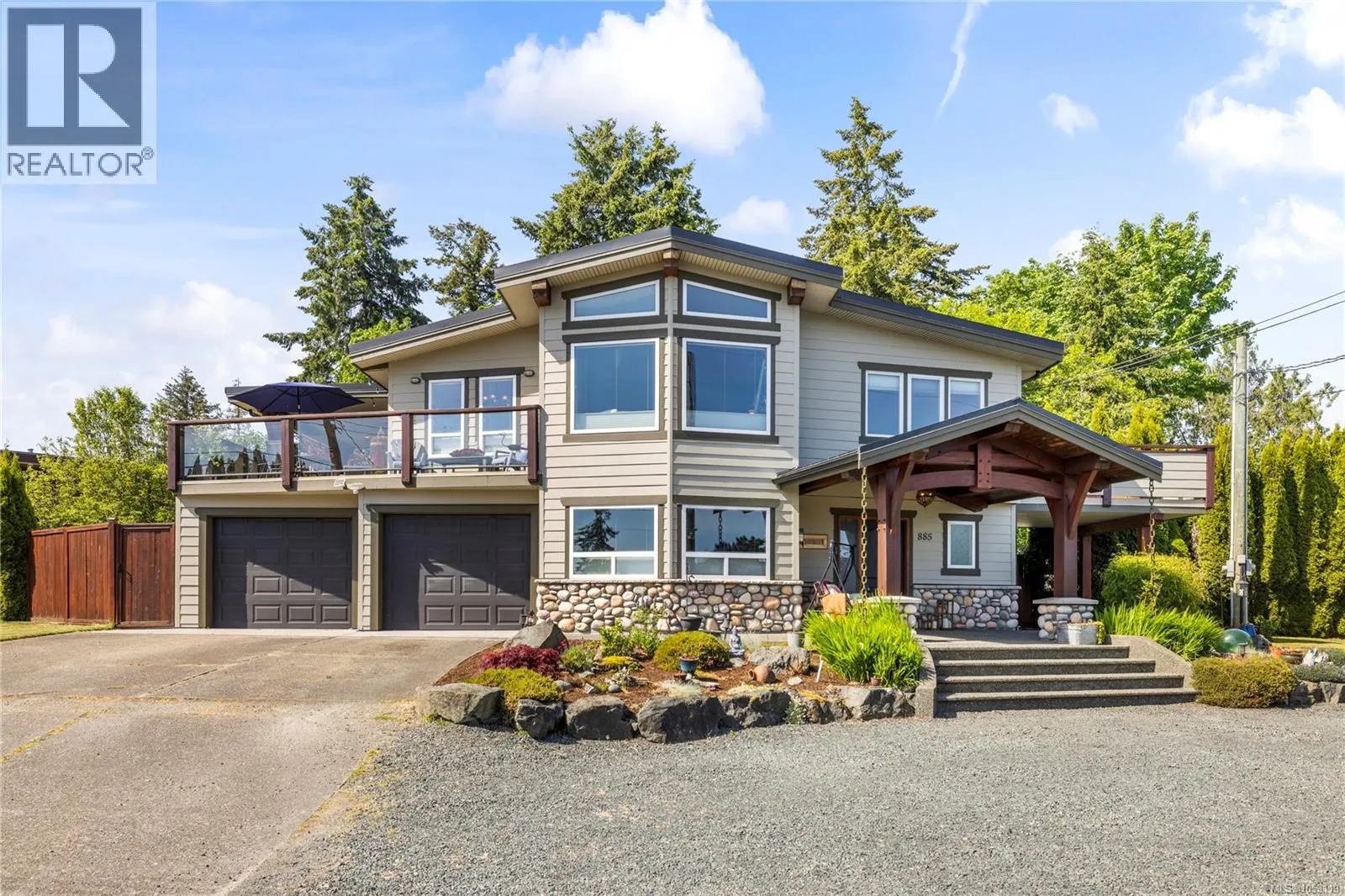 885 Glenhale Cres