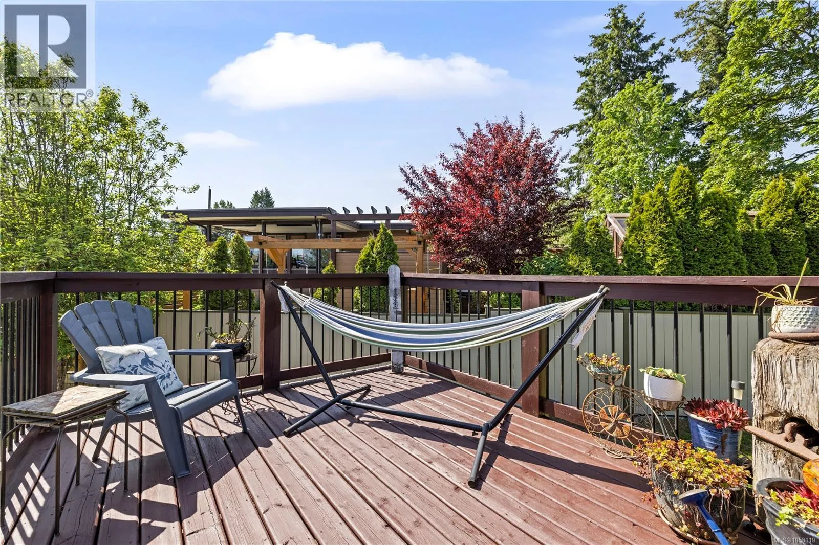 885 Glenhale Cres