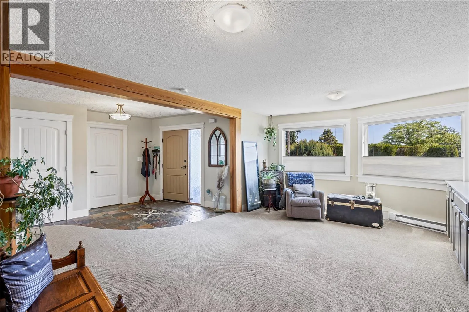 885 Glenhale Cres