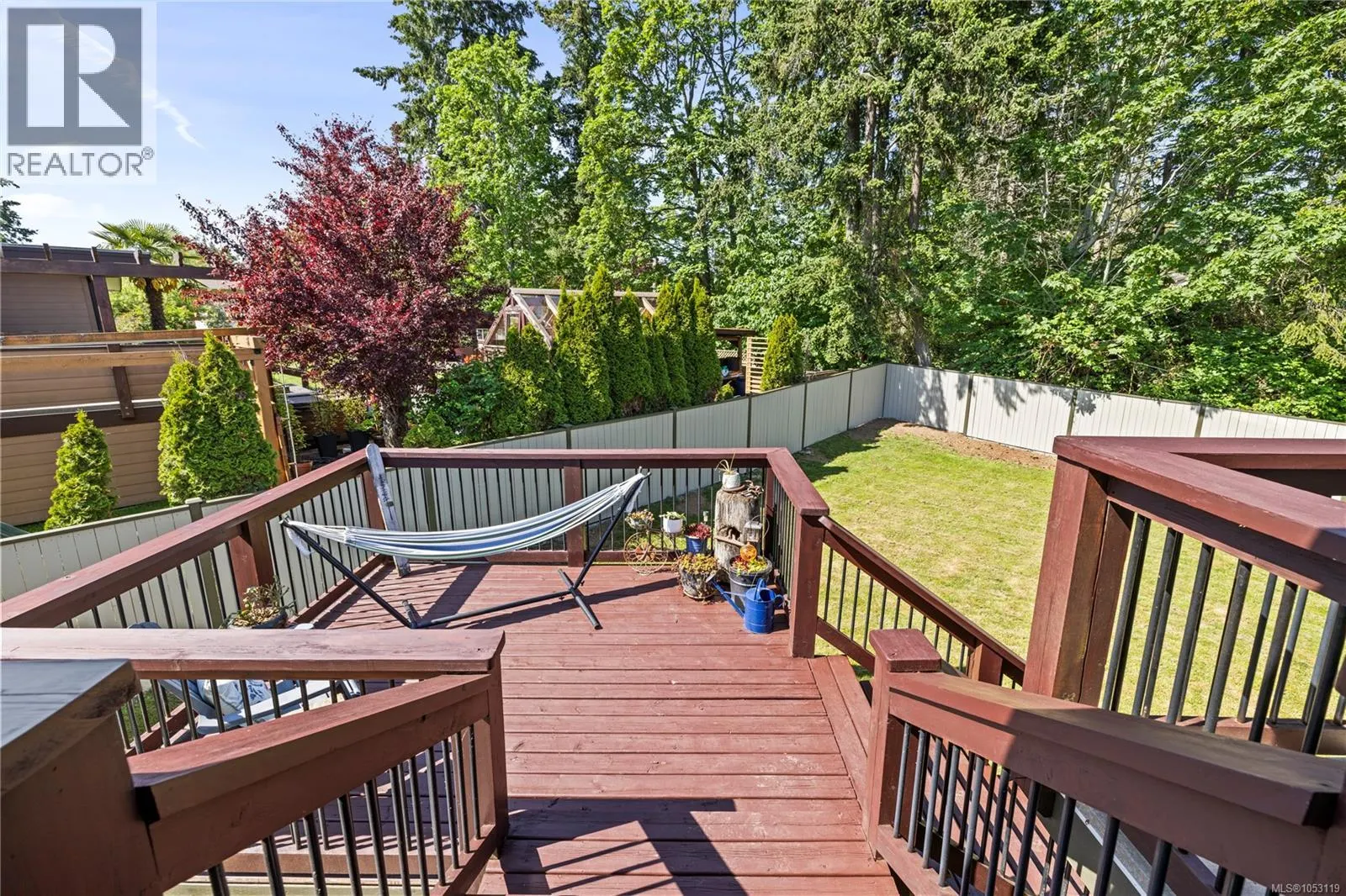 885 Glenhale Cres