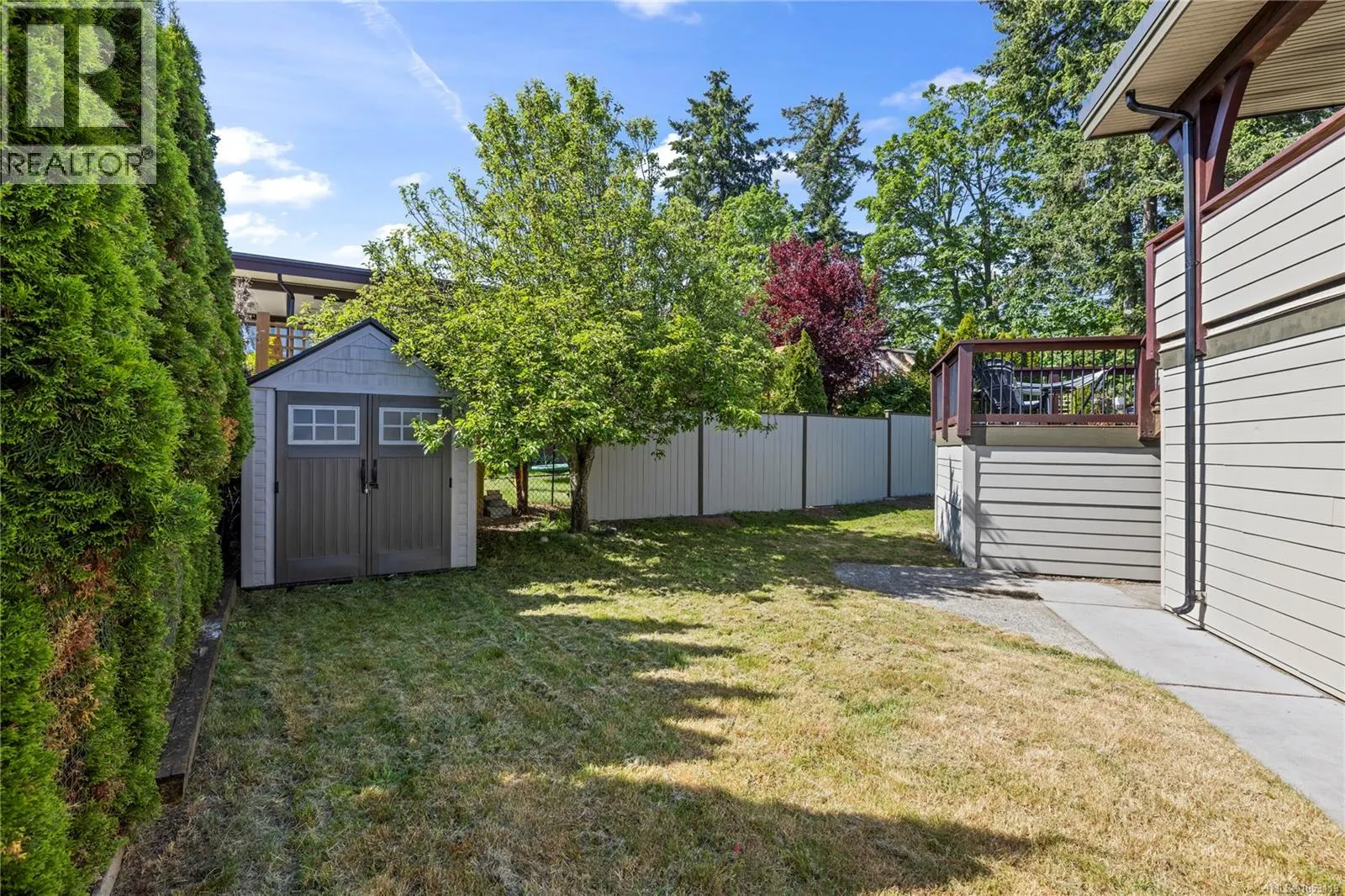 885 Glenhale Cres