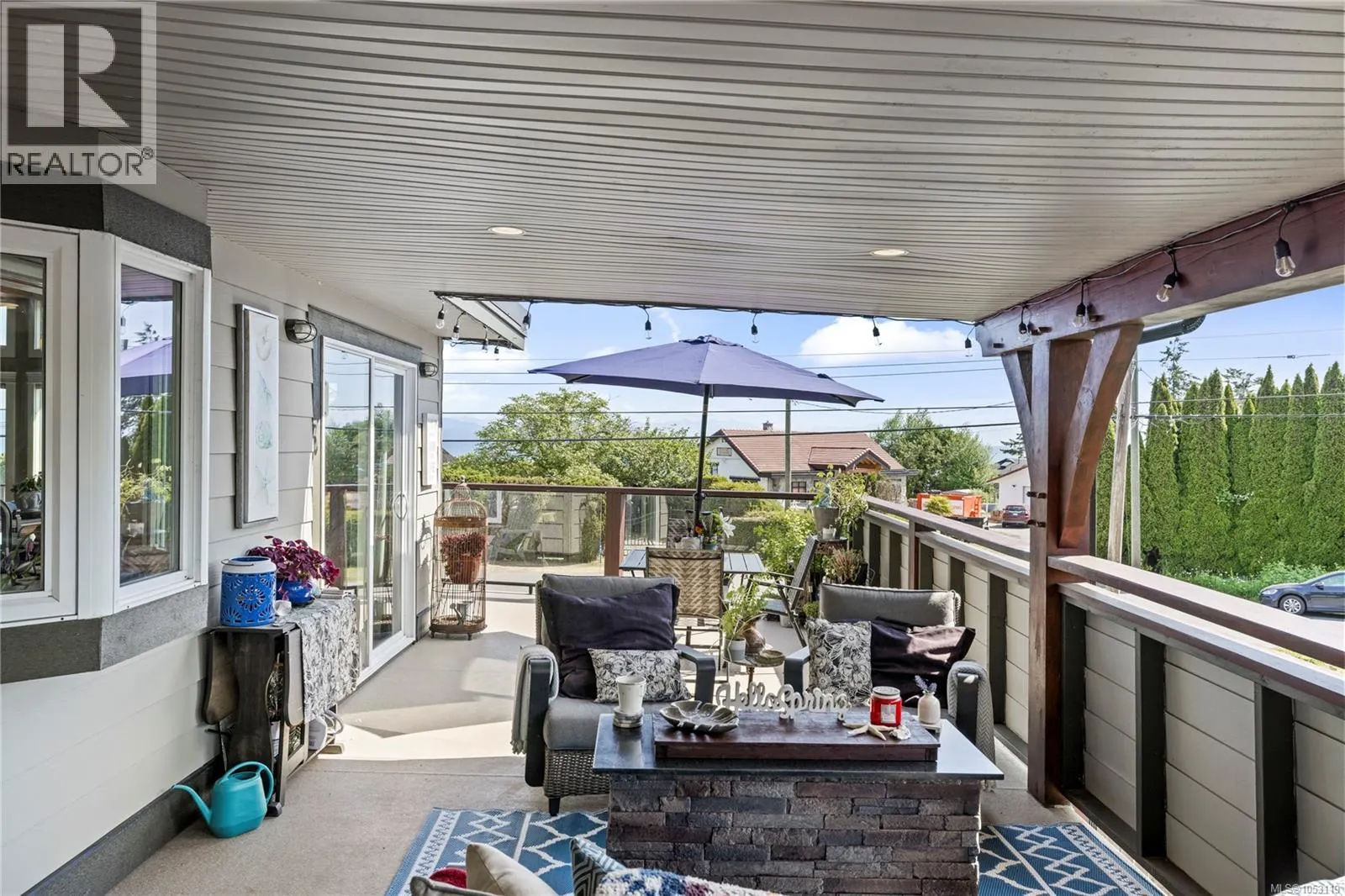885 Glenhale Cres
