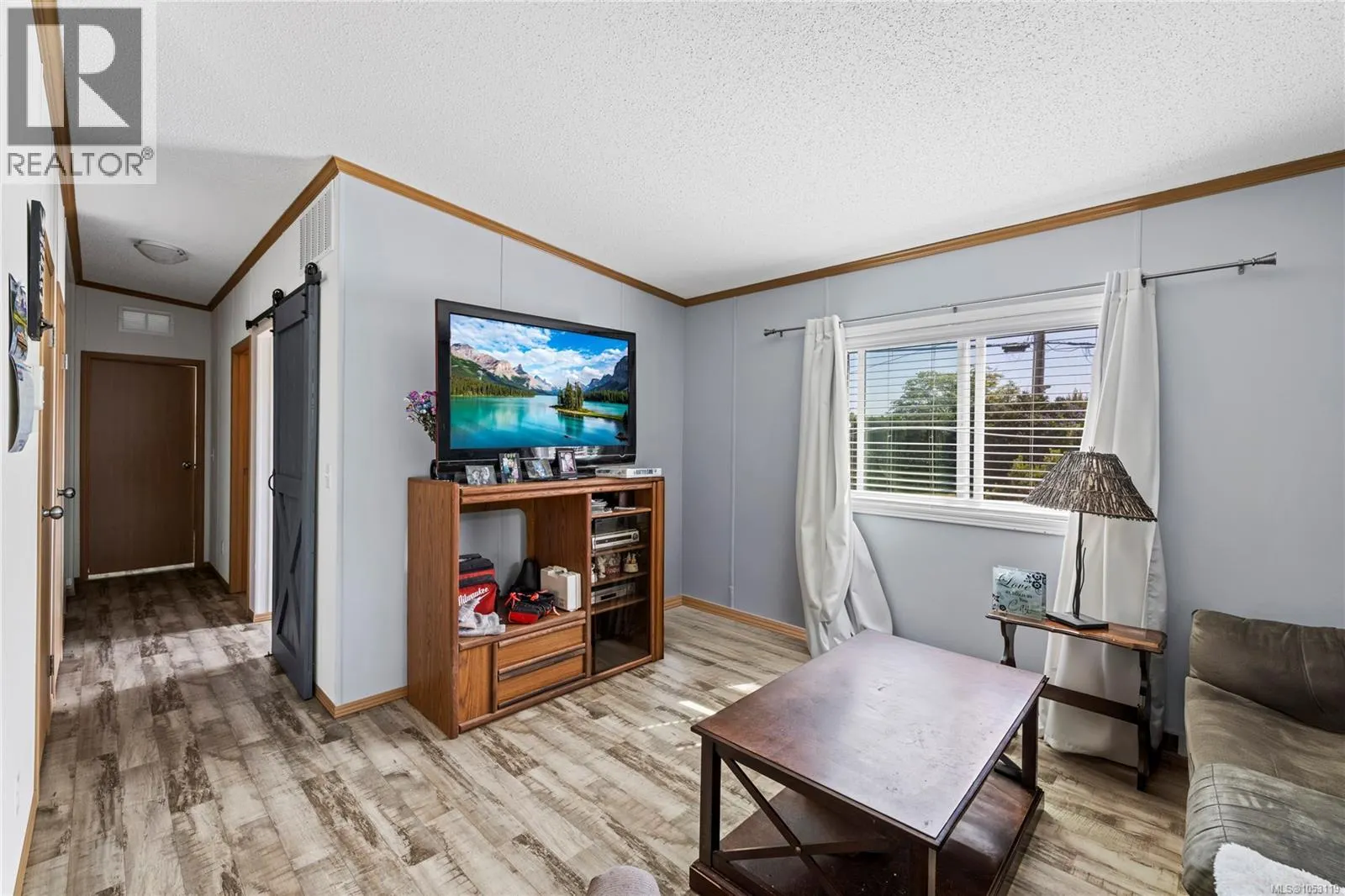 885 Glenhale Cres
