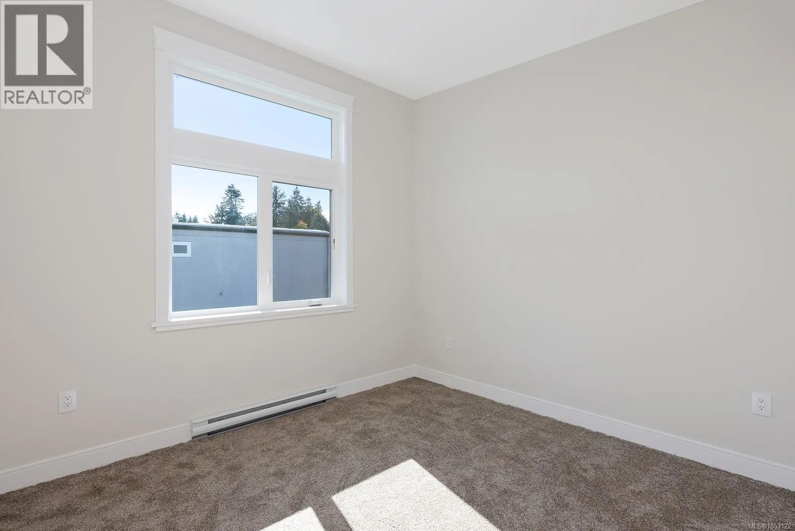 16 1240 Wilkinson Rd