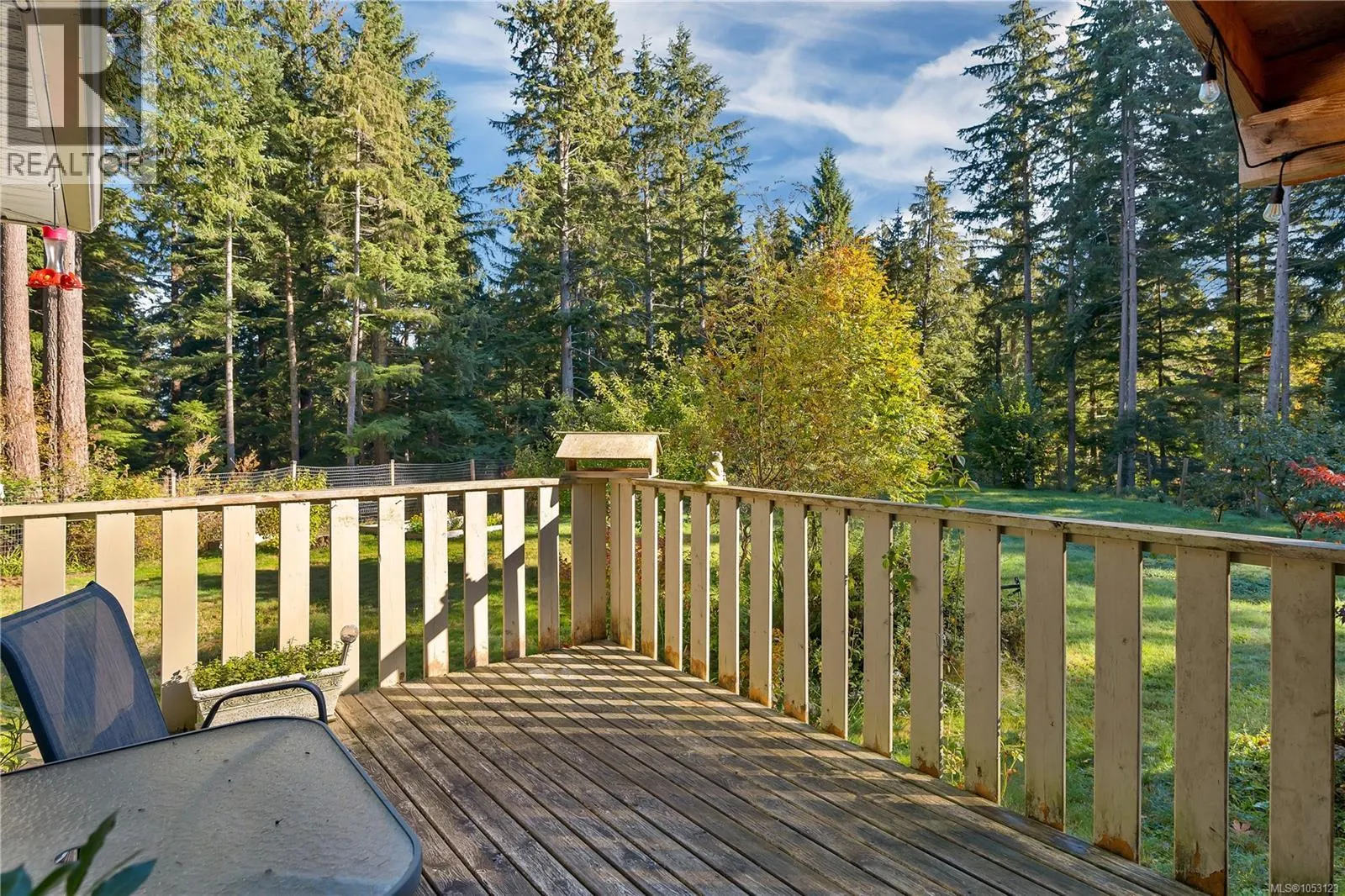 1492 Hyacinthe Bay Rd